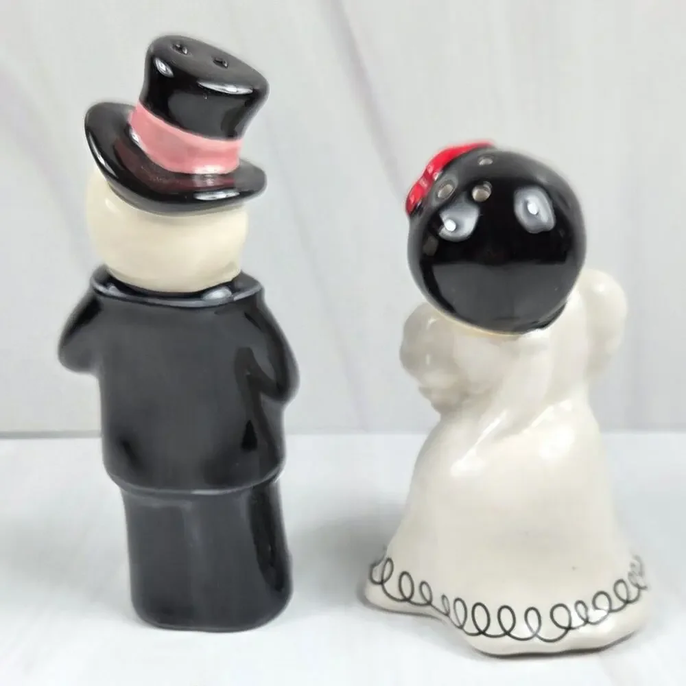 Day of the Dead Wedding Salt & Pepper Shakers Sugar Skull Bride Groom Ceramic
